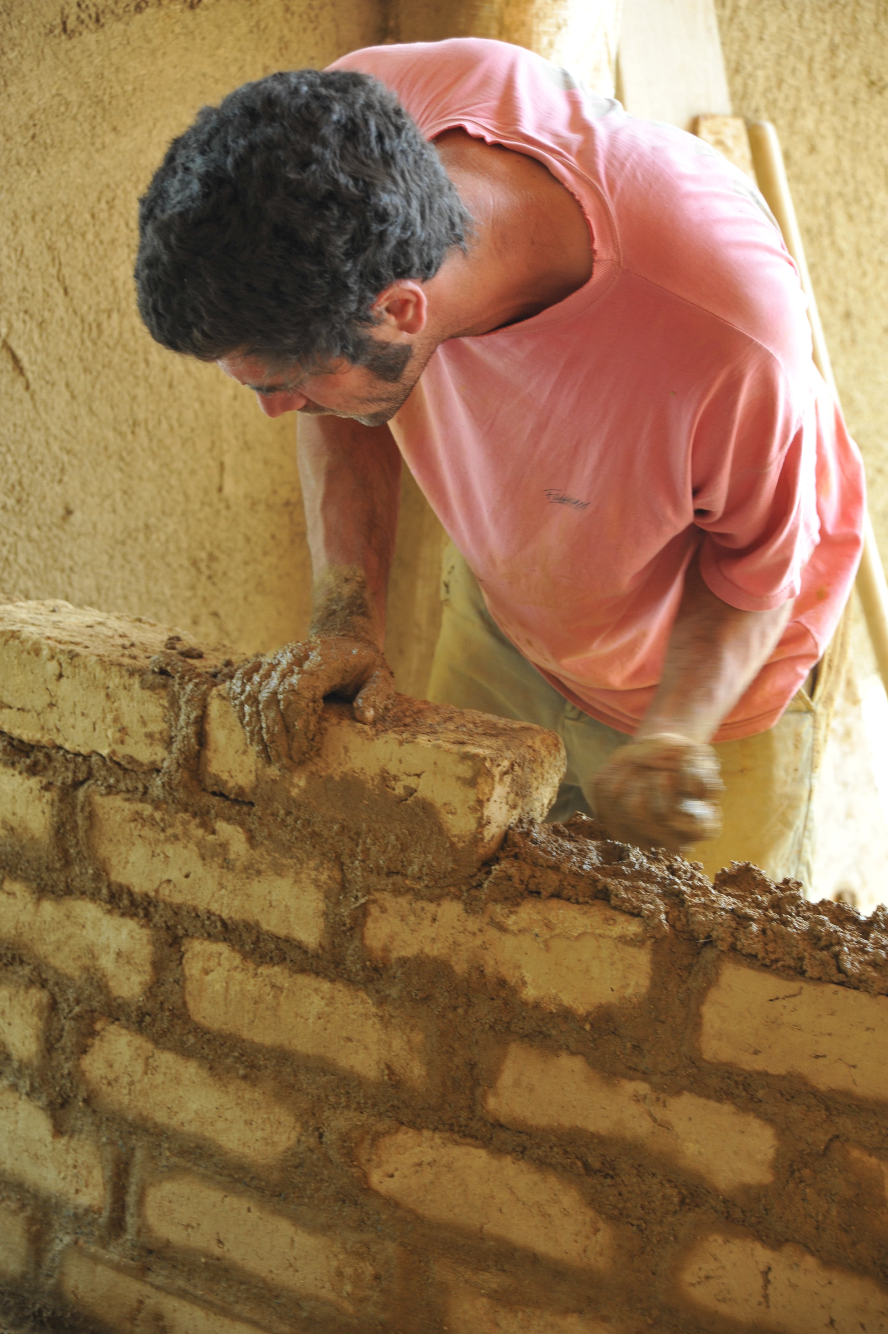 Construction en briques de terre